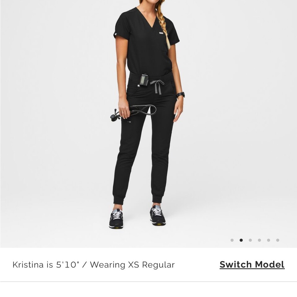 FIGS jogger scrubs